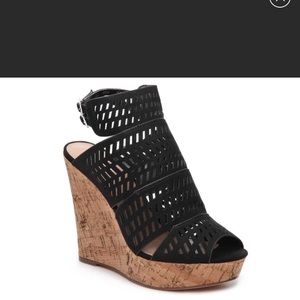 Excellent condition Charles David wedges